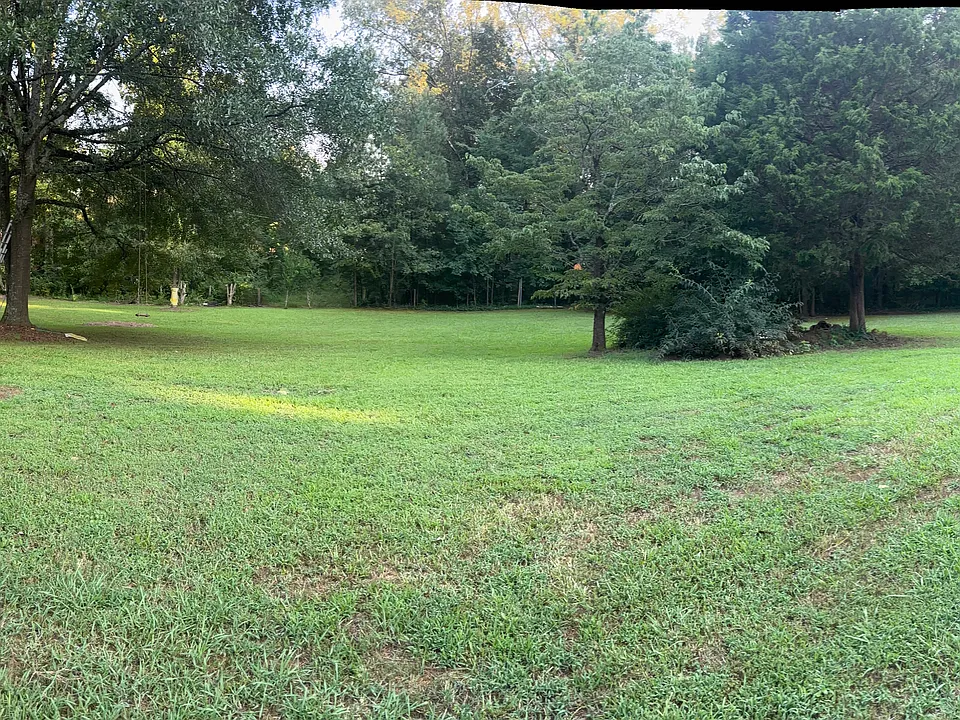 10 Woods Rd NW #10