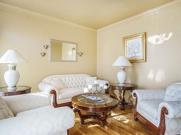 5th image of 1236 Heritage Way