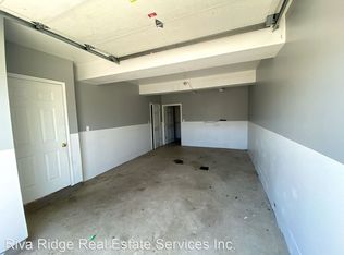 298 2nd St, Pitcairn, PA 15140