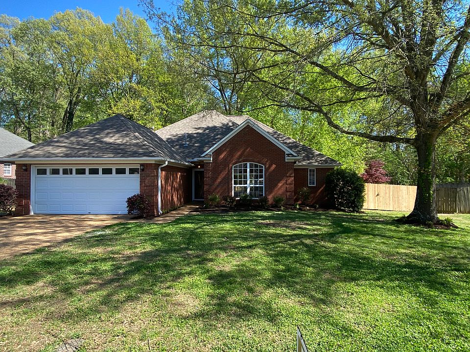 1st image of 76 Chapel Creek Dr