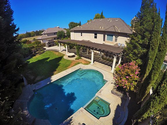 2nd image of 4708 Firebird Ln