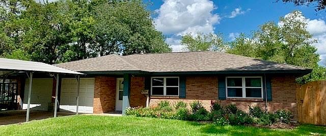 1st image of 123 E Meadow Ln