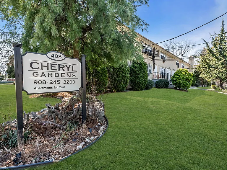 Cheryl Gardens — Photo 7