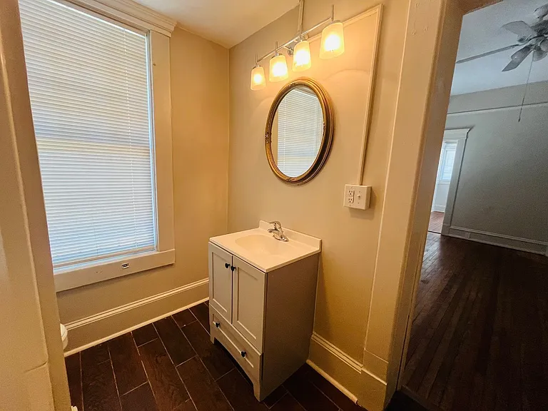 2585 Napier Ave #B — Photo 10