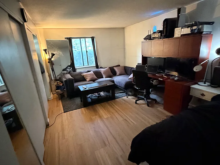 7 Village Hill Ln #1 — Photo 16