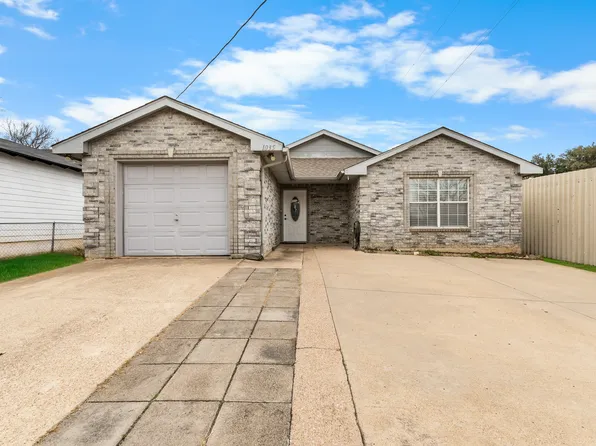 1035 N Ravinia Dr, Dallas, TX 75211