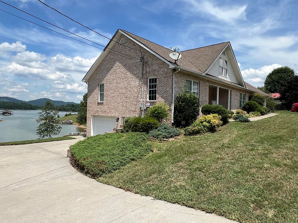 1st image of 2950 Scenic Lake Cir