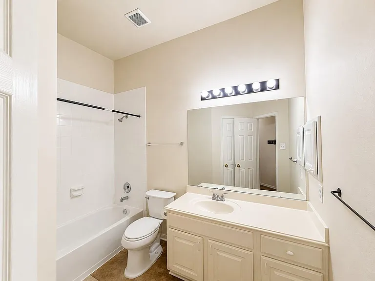 20410 Nelva Park Ct — Photo 29