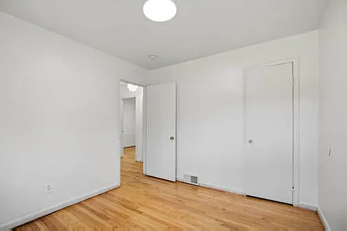 24281 Condon St — Photo 9
