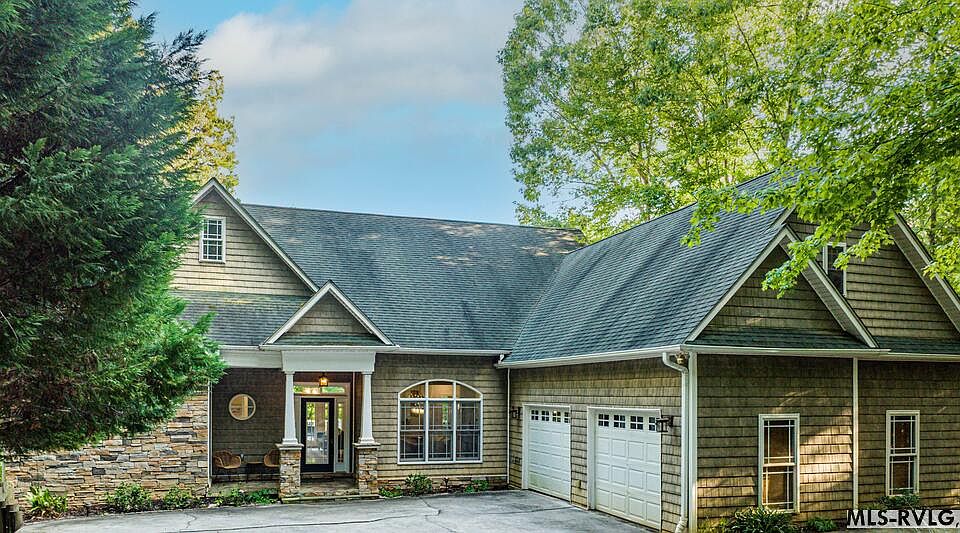 1st image of 243 Woodland Rd