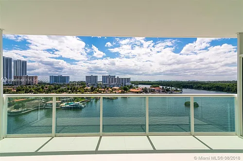 400 Sunny Isles Blvd Photo 1