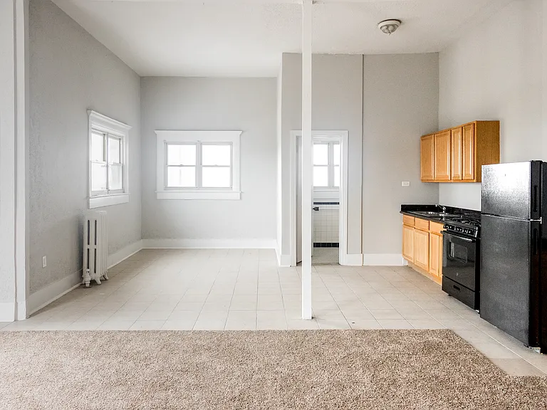 Pasadena Apartments — Photo 47