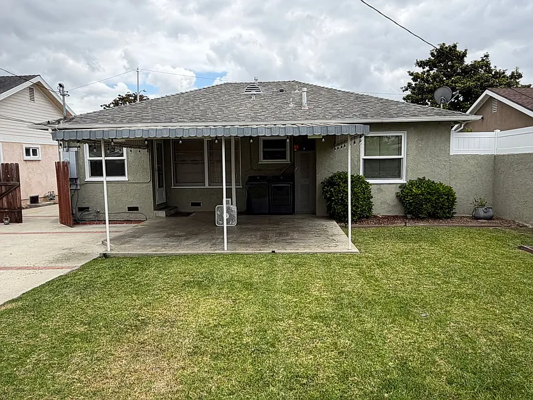 15123 Kornblum Ave — Photo 19