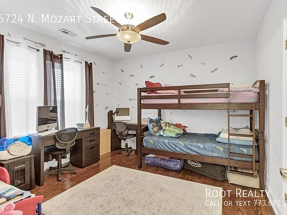 3rd image of 5724 N Mozart St #3B