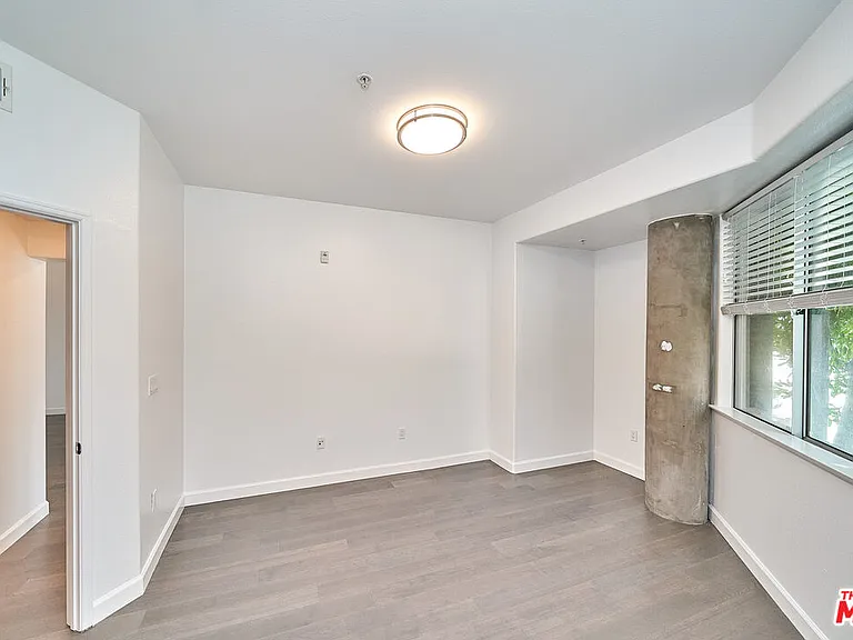 629 Traction Ave #103 — Photo 22