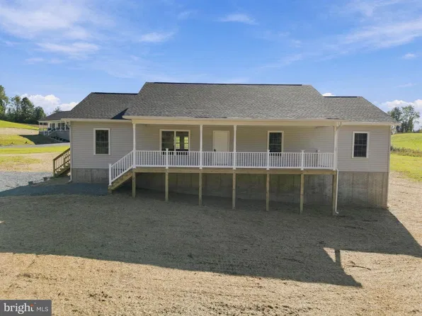 2964 Novum Rd, Reva, VA 22735