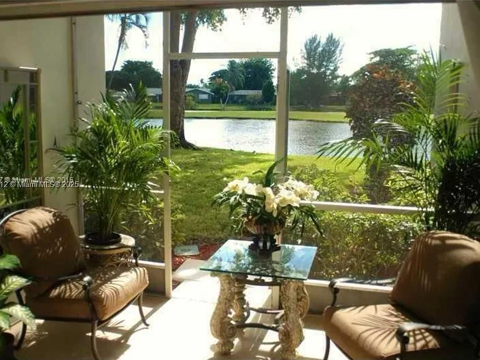 2451 SW 82nd Ave