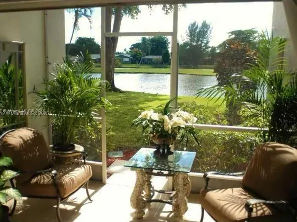 2451 SW 82nd Ave, Davie, FL 33324