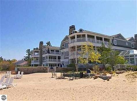 LeBear Resort & Spa