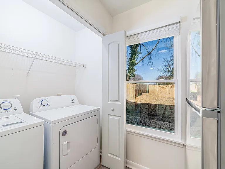 9400 1st View St Townhomes — Photo 38