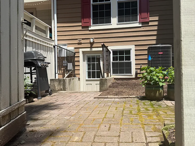 1606 Fieldthorn Dr — Photo 20