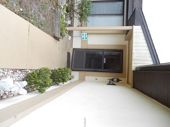 2nd image of 3070 Lockwood Meadows Blvd