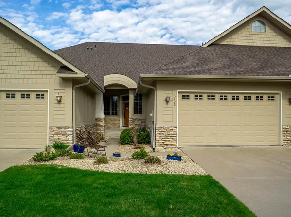 9423 Libby Ln, Eden Prairie, MN 55347