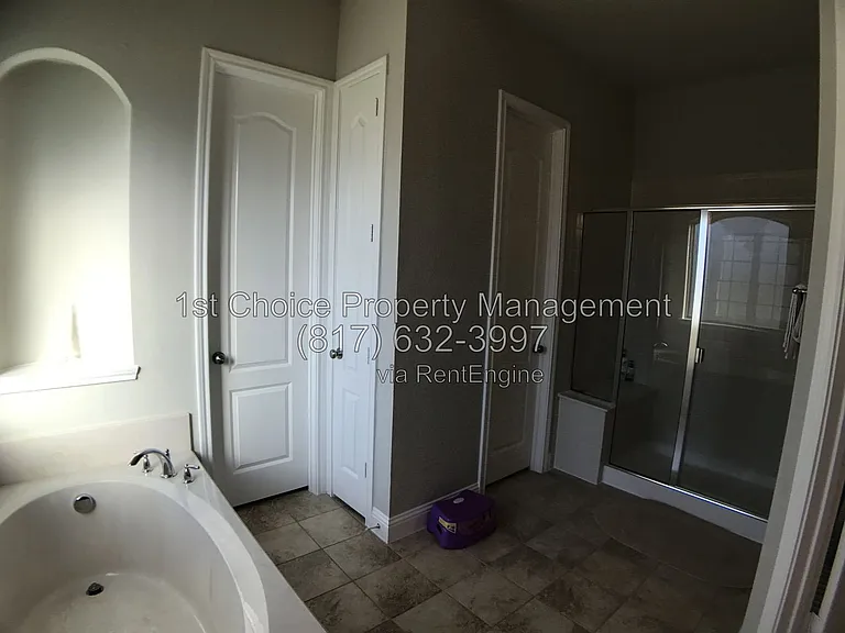 5913 Richmond Dr — Photo 17
