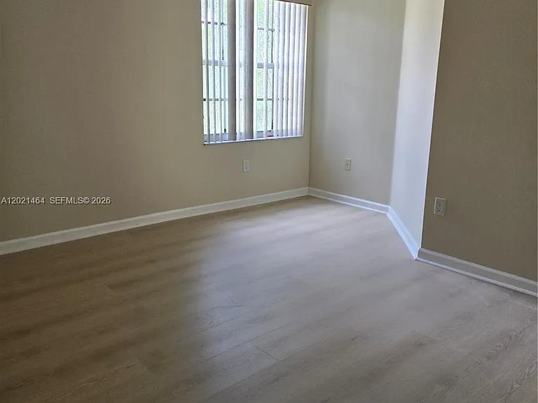 2221 Sloane Pl — Photo 3