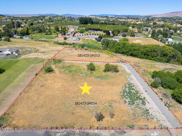 2582 Selah Loop Rd, Selah, WA 98942