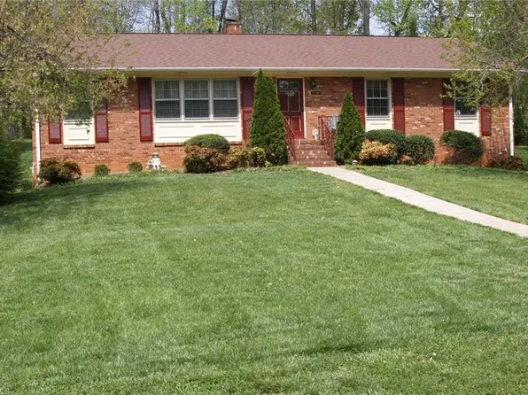 2961 Northbridge Rd, Winston Salem, NC 27103