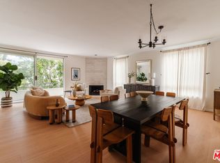 1161 Amherst Ave APT 204, Los Angeles, CA 90049
