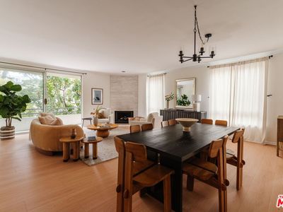 1161 Amherst Ave APT 204, Los Angeles, CA, 90049