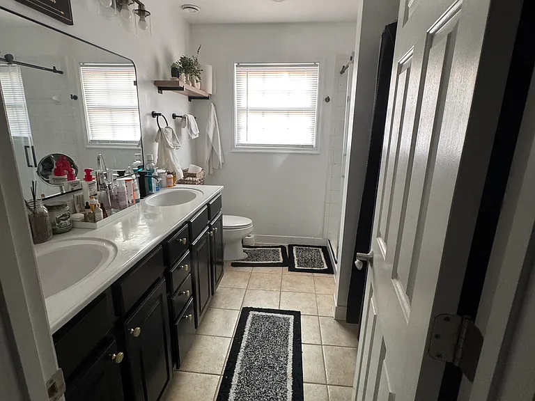 103 Highfield Ln — Photo 16