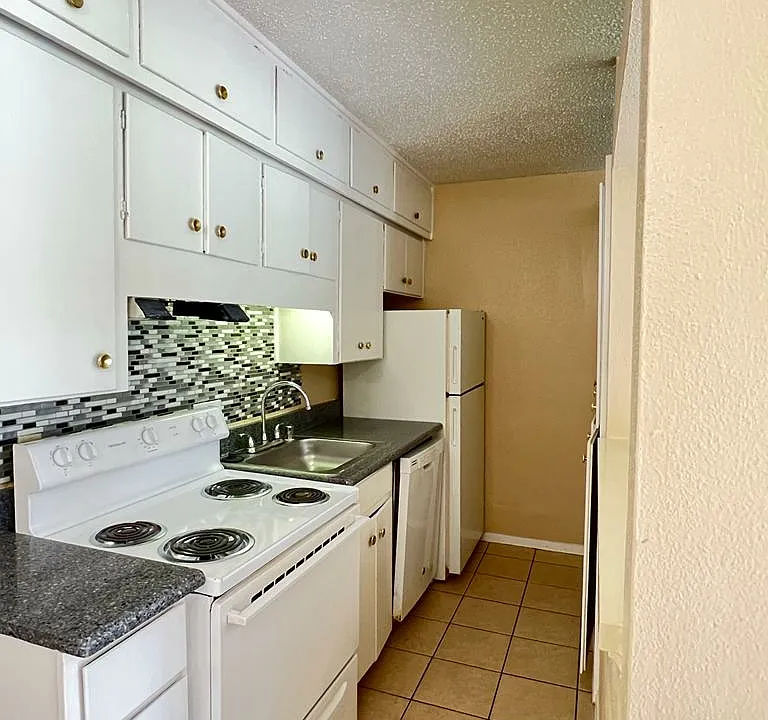 Handley Oaks Apartments