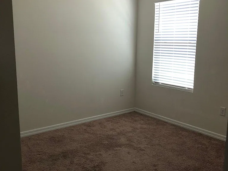 16330 Little Garden Dr — Photo 8