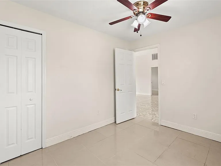948 Ocala Woods Ln — Photo 20