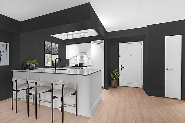 Rented by Greystar | media 11