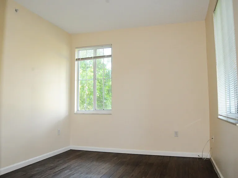 11685 W Atlantic Blvd #923 — Photo 17