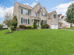 56 Winding Way, Princeton, NJ 08540
