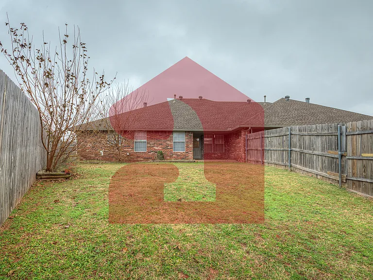 2711 Silvertree Dr — Photo 49