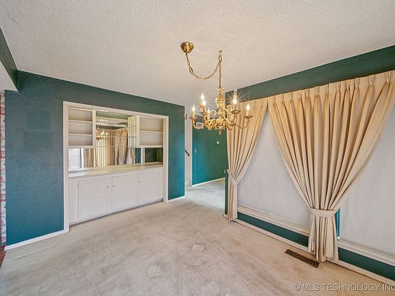 4th image of 7432 S Winston Pl #701