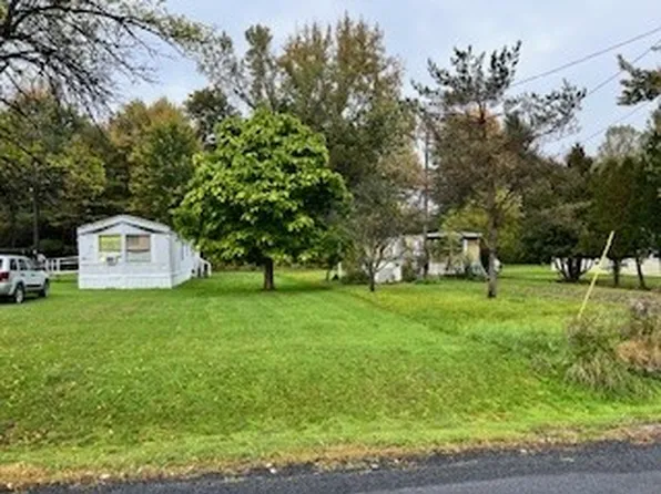 1323/1327 Hecker Rd, Waterloo, NY 13165
