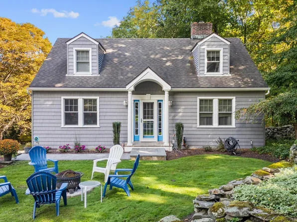 128 Old Newtown Road, Monroe, CT 06468