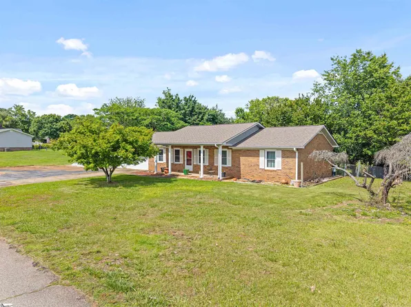 11 Crestview Ct, Piedmont, SC 29673
