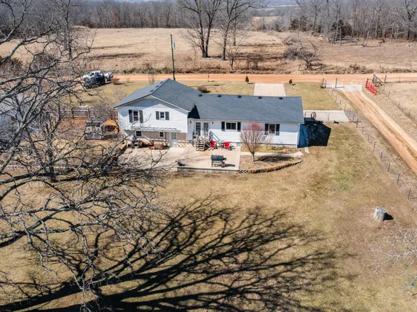 5472 Odin Road, Mansfield, MO 65704