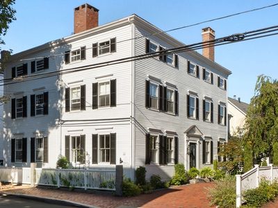 10 Fruit St, Newburyport, MA, 01950