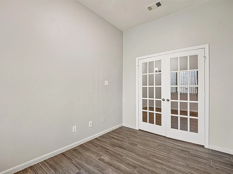 9241 Clearwood Landing Blvd — Photo 9
