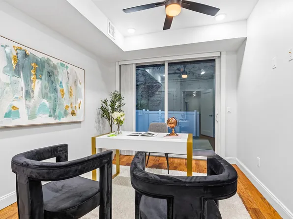 865 Summit Avenue image 26 of 38