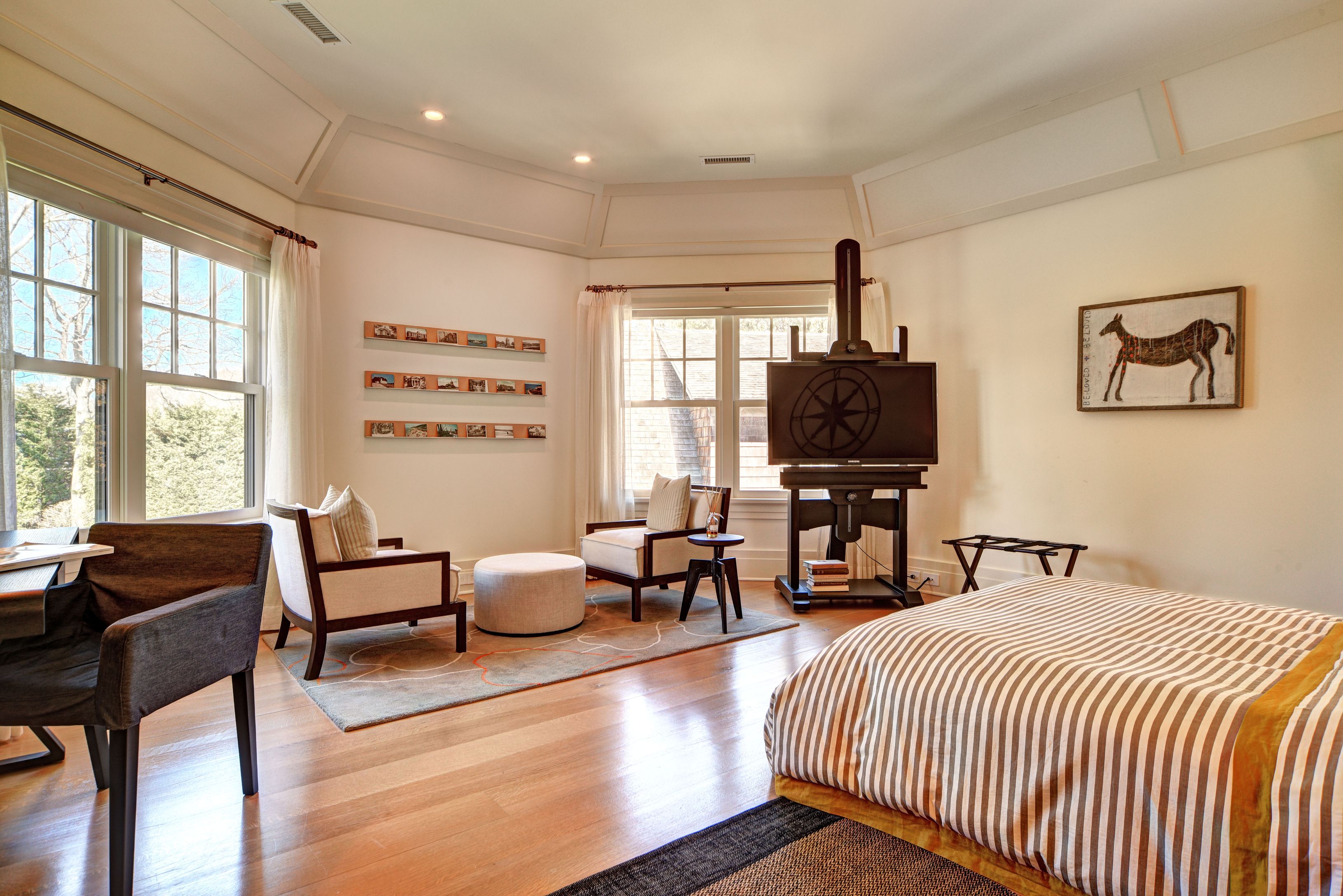 12 Baiting Hollow Rd in East Hampton Out East